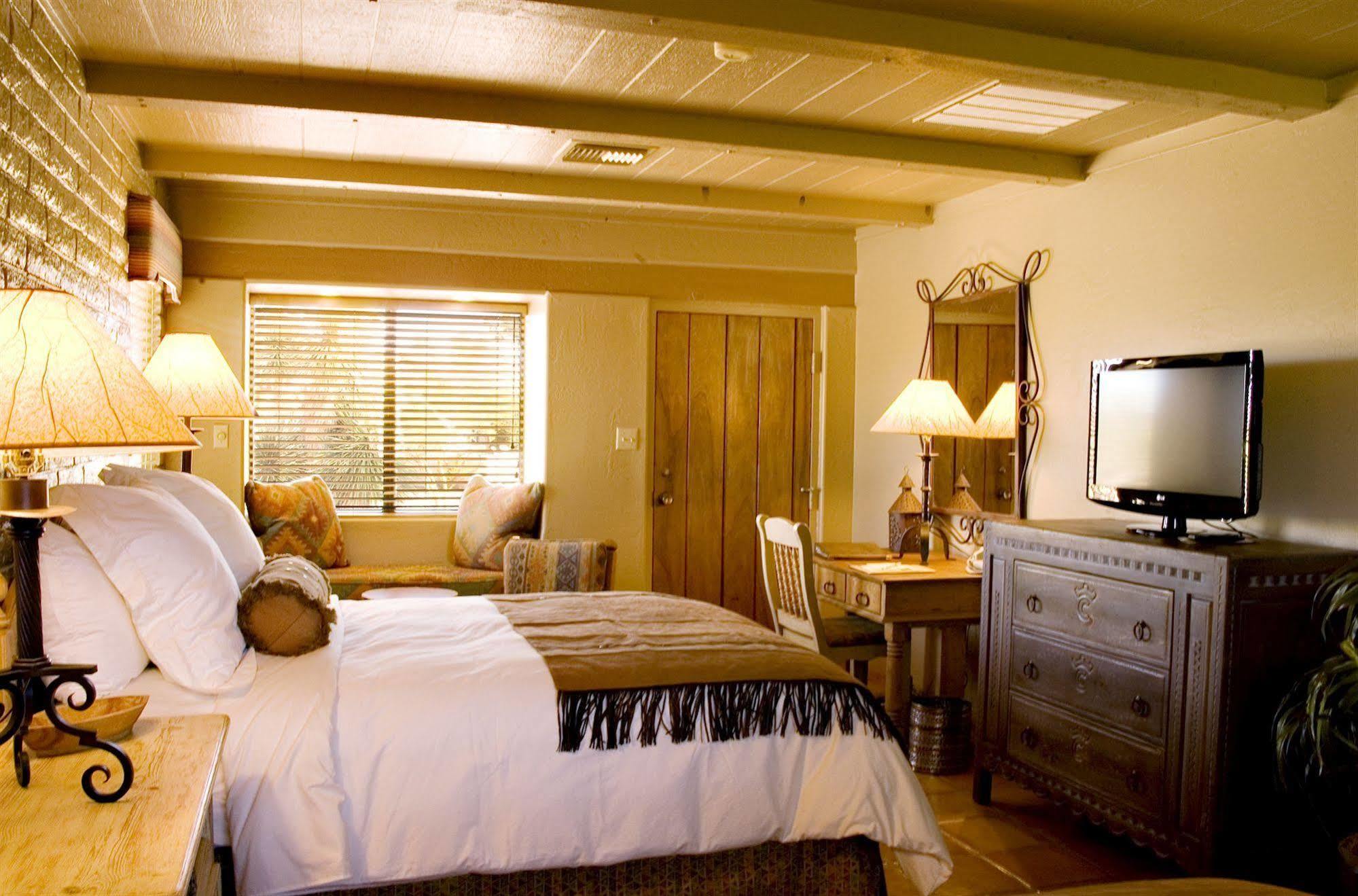 Rancho De Los Caballeros Wickenburg Bagian luar foto